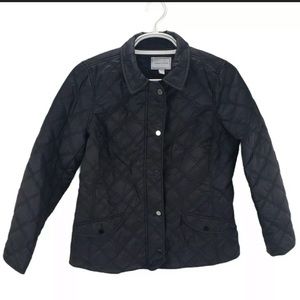 Lightweight black puffer jacket
